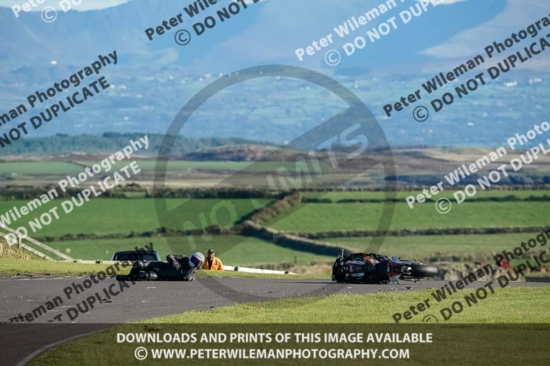 anglesey no limits trackday;anglesey photographs;anglesey trackday photographs;enduro digital images;event digital images;eventdigitalimages;no limits trackdays;peter wileman photography;racing digital images;trac mon;trackday digital images;trackday photos;ty croes